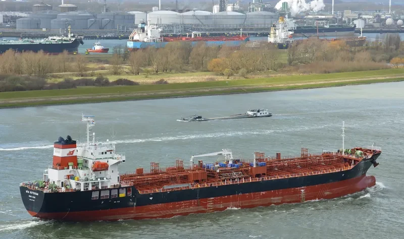MTM ROTTERDAM Tanker IMO 9477567 photo 7