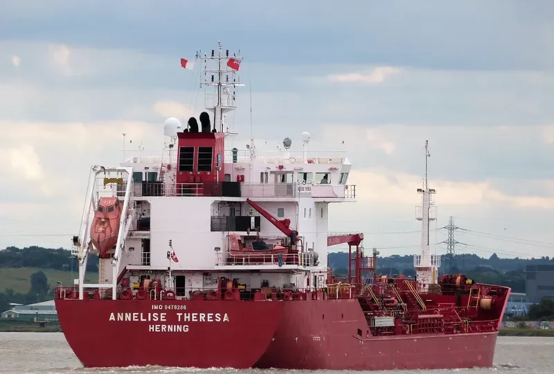 ANNELISE THERESA Tanker IMO 9478286 photo 10