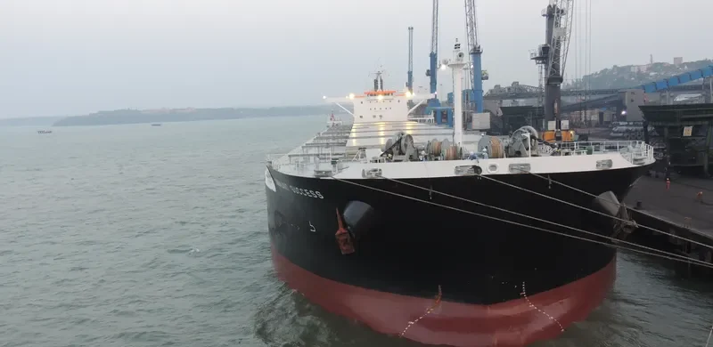 JUBILANT SUCCESS Bulk Carrier IMO 9478834 photo 4