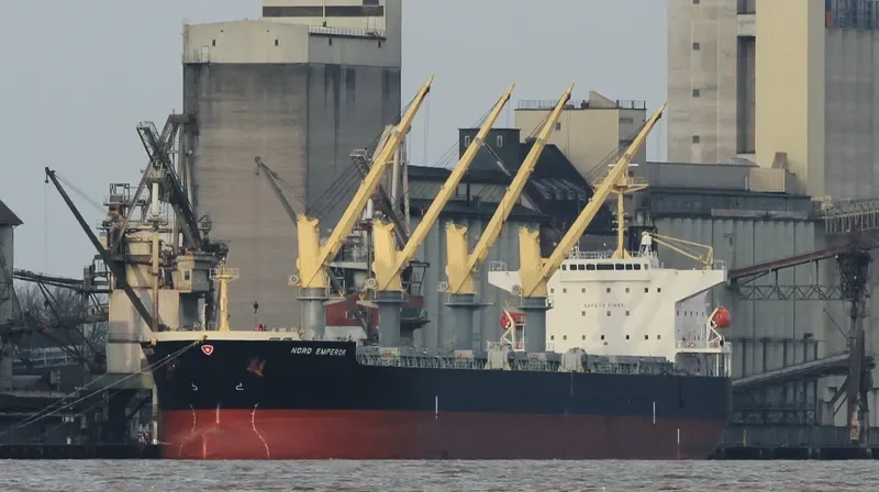 NORD EMPEROR Bulk Carrier IMO 9478951 photo 6