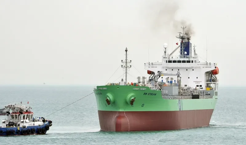 CHEM STREAM Tanker IMO 9479979 photo 8