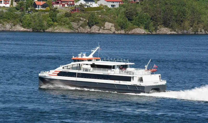 EKSPRESSEN Passenger Ship IMO 9481829 photo 5