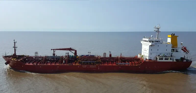 EDUARDO V Tanker IMO 9482653 photo 10