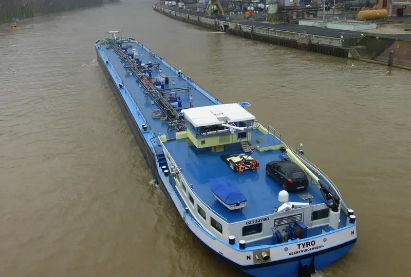 TYRO Tanker IMO 9483853 photo 2