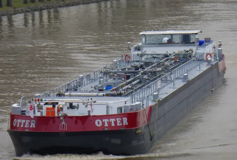 TRITON Tanker IMO 9484168 photo 3