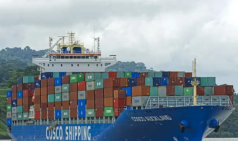 COSCO AUCKLAND Container Ship IMO 9484261 photo 6