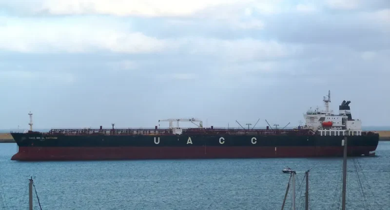UACC IBN AL HAITHAM Tanker IMO 9485631 photo 5