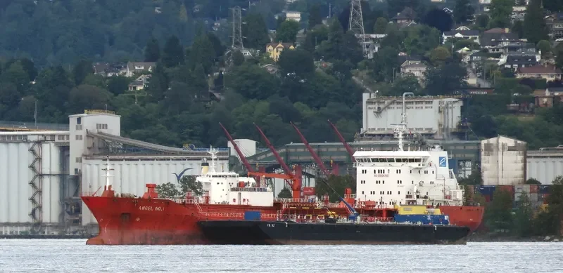 ANGEL NO.11 Tanker IMO 9486233 photo 10