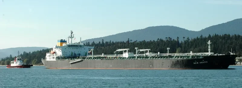 NEW AWARD Tanker IMO 9487184 photo 10