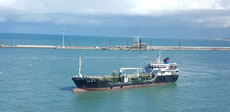 ELBA Tanker IMO 9487744 photo 4