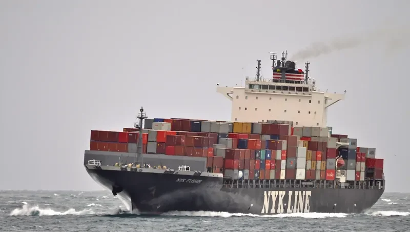 NYK FUSHIMI Container Ship IMO 9487964 photo 10