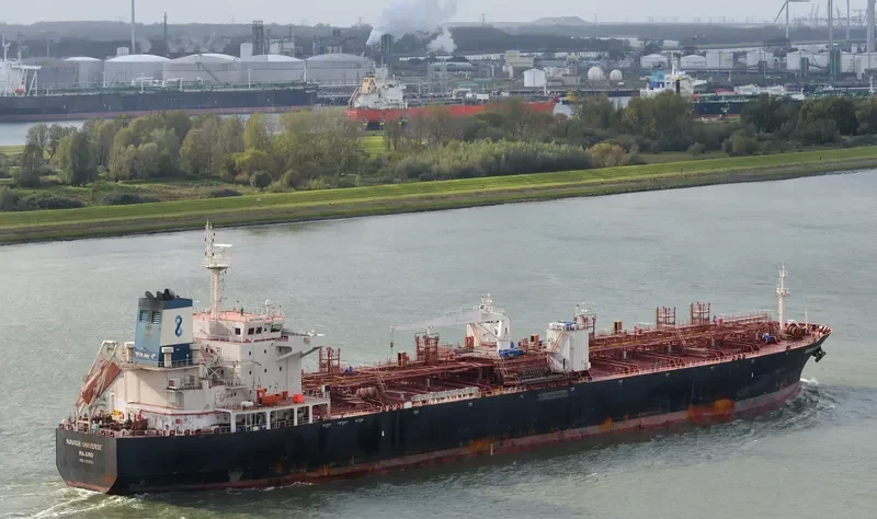 NAVIG8 UNIVERSE Tanker IMO 9489106 photo 7