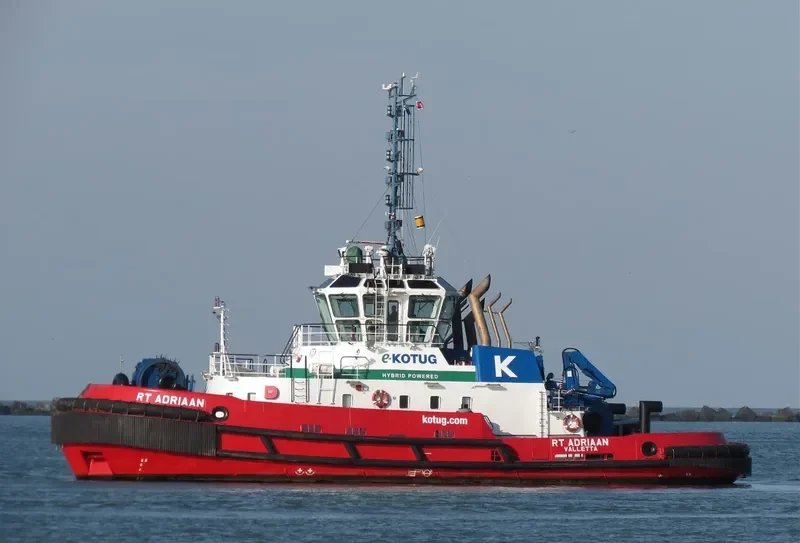 RT ADRIAAN General Cargo IMO 9489936 photo 8