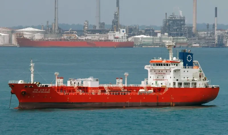 DOOLA NO.7 Tanker IMO 9490076 photo 5
