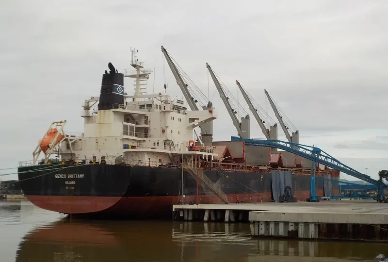 GENCO BRITTANY Bulk Carrier IMO 9490698 photo 2