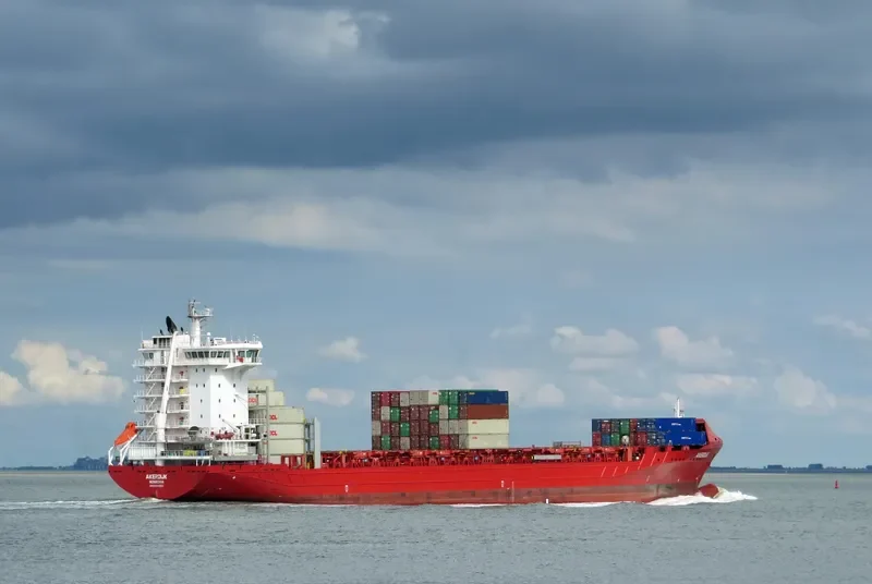 ESCAPE Container Ship IMO 9491501 photo 4