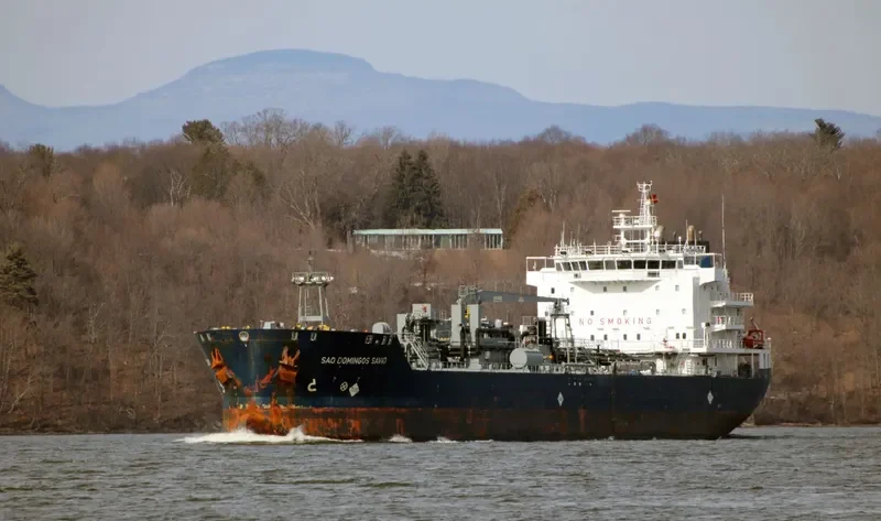 THE SHERIFF Tanker IMO 9492311 photo 3