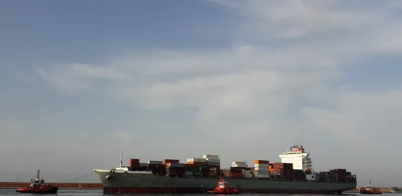 BREVIK BRIDGE Container Ship IMO 9492696 photo 4