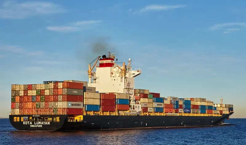 KOTA LUMAYAN Container Ship IMO 9494541 photo 2