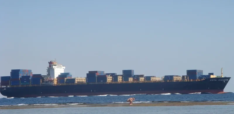KOTA CAHAYA Container Ship IMO 9494589 photo 5