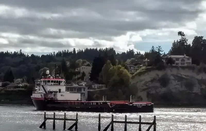 HOS SILVER ARROW Offshore Vessel IMO 9495533 photo 2