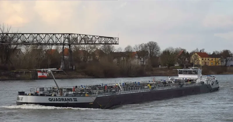 DUTCH PRADA Tanker IMO 9496422 photo 5