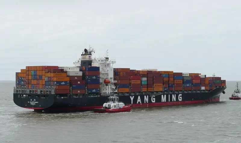 YM ENLIGHTENMENT Container Ship IMO 9496604 photo 7