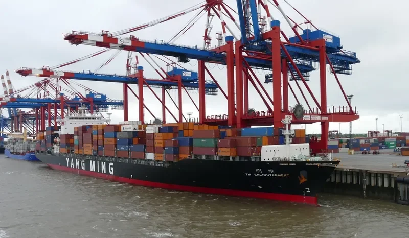 YM ENLIGHTENMENT Container Ship IMO 9496604 photo 9