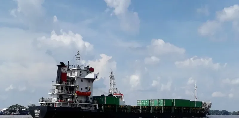 DERAJAT Container Ship IMO 9499773