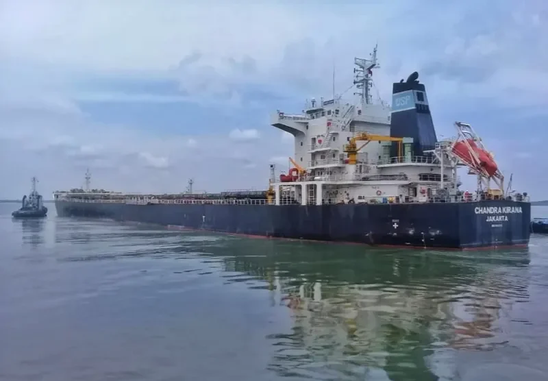CHANDRA KIRANA Bulk Carrier IMO 9500285 photo 4