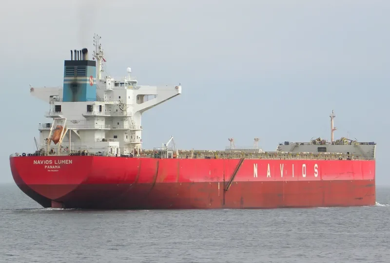 NAVIOS LUMEN Bulk Carrier IMO 9500637 photo 8