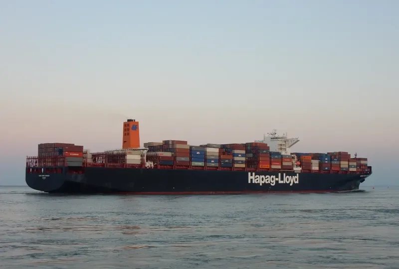 HONG KONG EXPRESS Container Ship IMO 9501356 photo 6