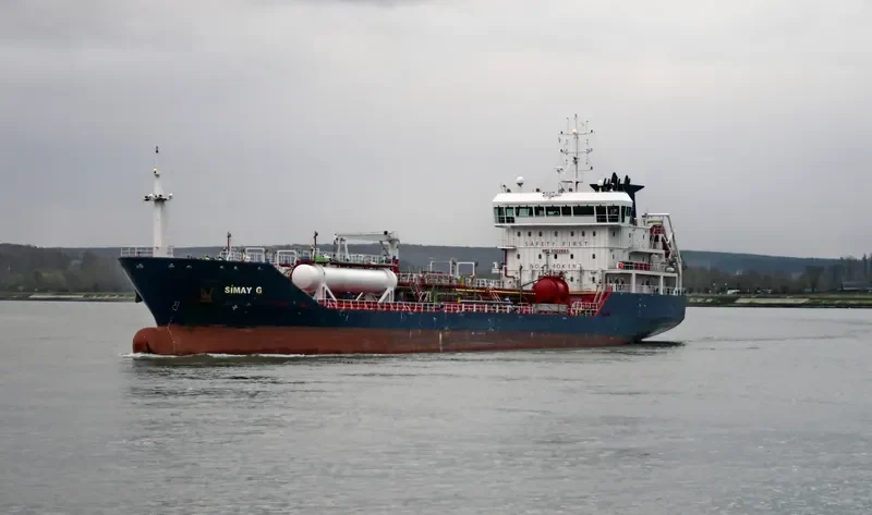 AVISOA Tanker IMO 9502661 photo 6