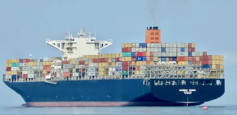 MAERSK ENSHI Container Ship IMO 9502946 photo 4