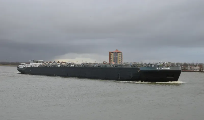 REZOVAR Tanker IMO 9503835
