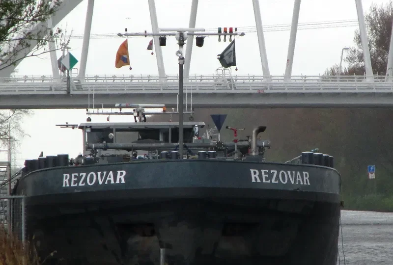 REZOVAR Tanker IMO 9503835 photo 5