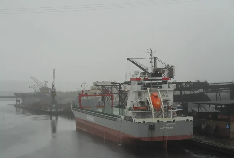 LAUNKALNE Container Ship IMO 9504114 photo 2