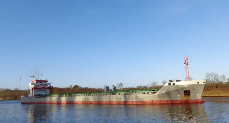 LAUNKALNE Container Ship IMO 9504114 photo 4