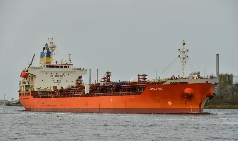 IVORY RAY Tanker IMO 9505986 photo 2