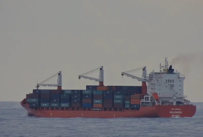BALEARES Container Ship IMO 9506394 photo 6