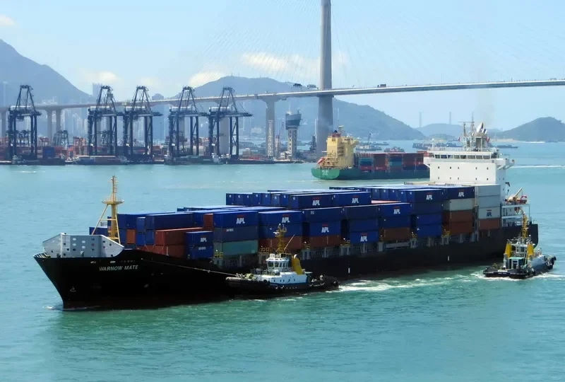 WARNOW MATE Container Ship IMO 9509786 photo 4