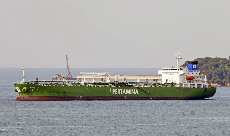 SENIPAH Tanker IMO 9509918 photo 3
