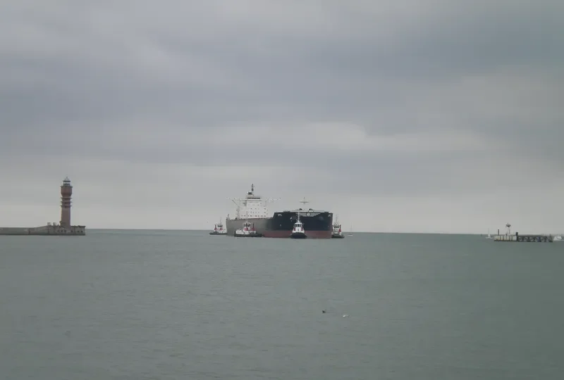 EPIC Bulk Carrier IMO 9510187 photo 9