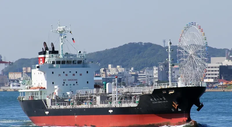 AZUMA MARU NO.18 Tanker IMO 9511129 photo 7