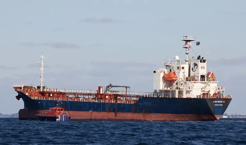 BITUMEN EIKO Tanker IMO 9511179 photo 4