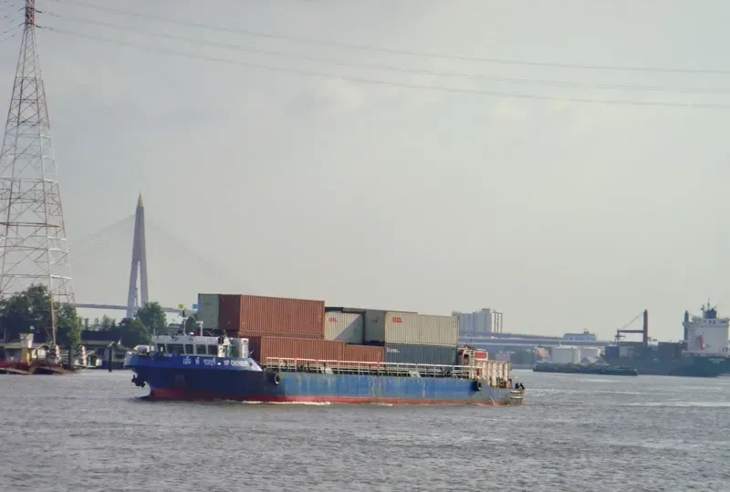 NP CHONBURI Container Ship IMO 9511698 photo 7