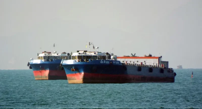 NP BLOOM Container Ship IMO 9511715 photo 3