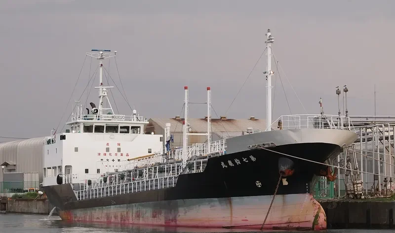 SUZUKA MARU NO.7 Tanker IMO 9511791 photo 7