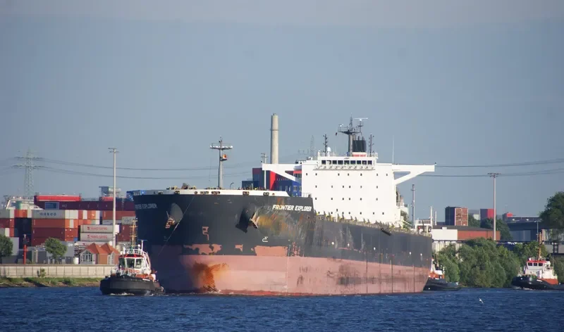 FRONTIER EXPLORER Bulk Carrier IMO 9511959 photo 10