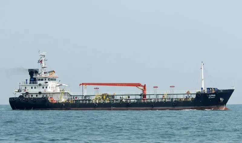 ALPHA Tanker IMO 9515163 photo 2